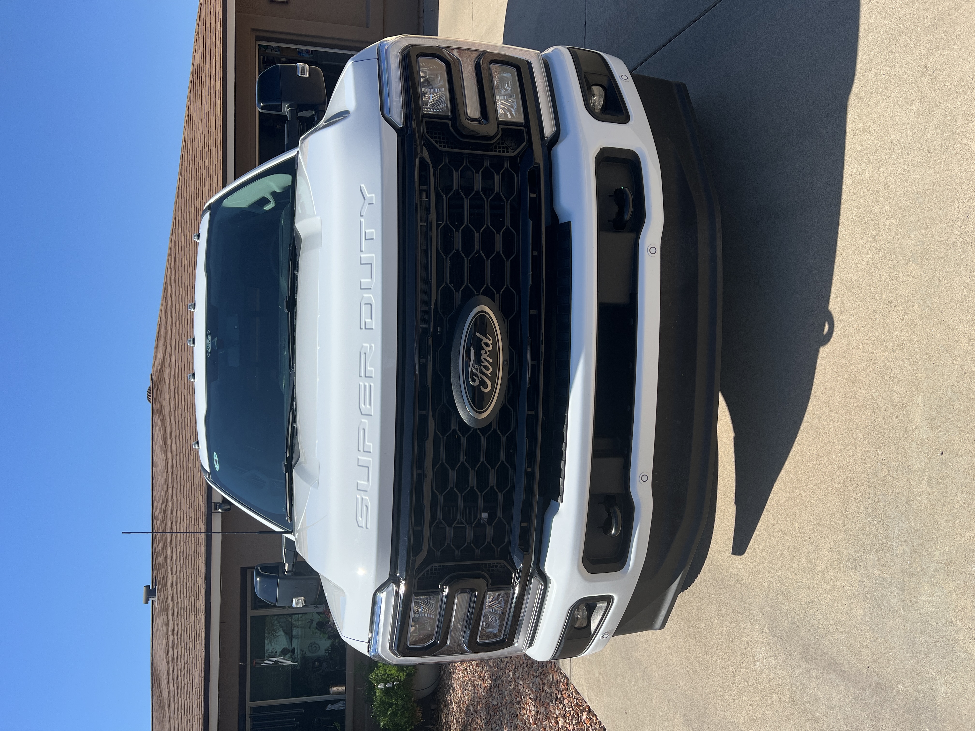 Used 2025 Ford F250 Lariat w/ Lariat Ultimate Package AWD/4WD image 2
