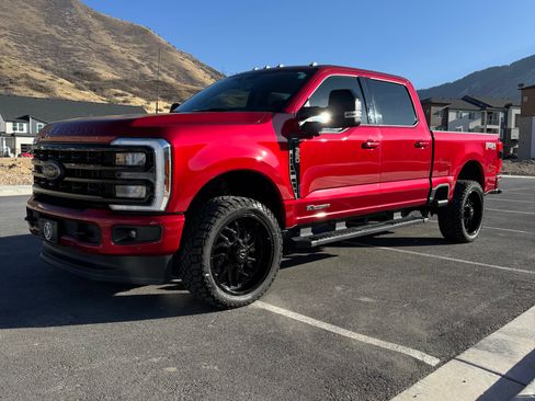 Used 2024 Ford F350 Lariat w/ Lariat Ultimate Package AWD/4WD image 1