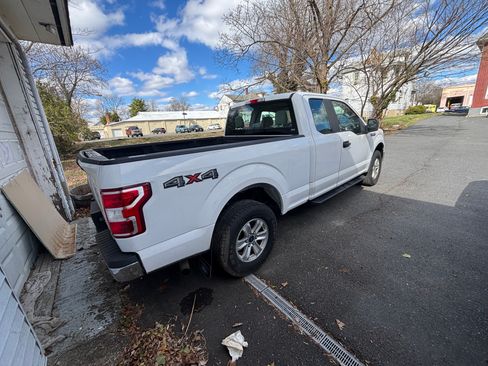 Used 2018 Ford F150 XL w/ Equipment Group 101A Mid image 2
