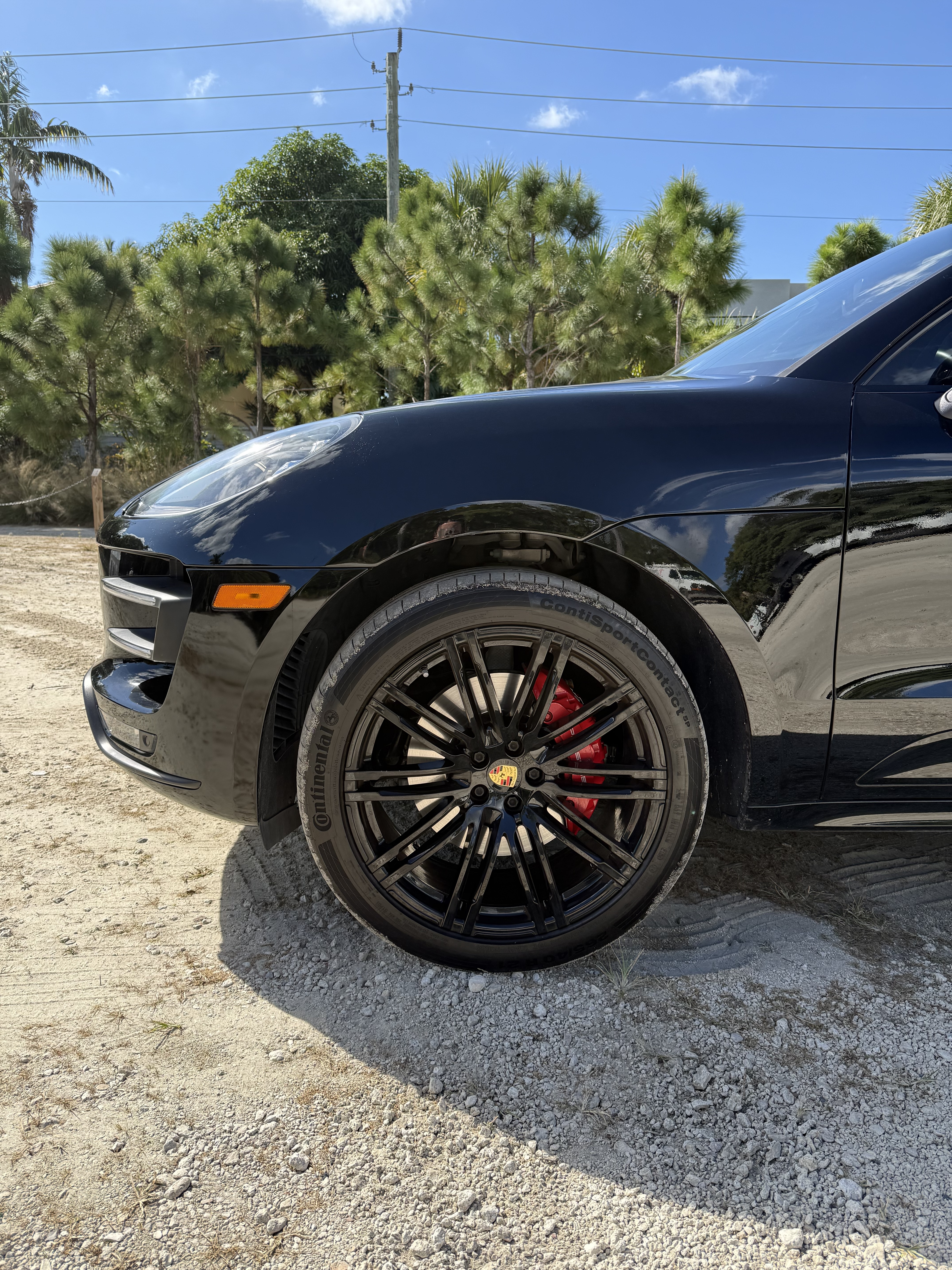 Used 2018 Porsche Macan Turbo AWD/4WD image 5