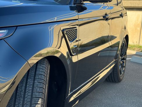 Used 2015 Land Rover Range Rover Sport SVR image 25