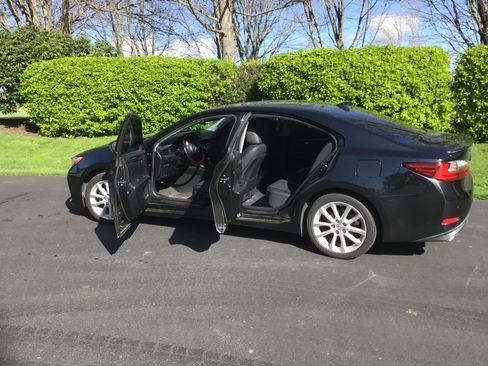 Used 2017 Lexus ES 350 image 4
