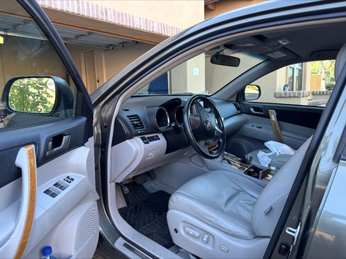 Used 2009 Toyota Highlander Hybrid image 4
