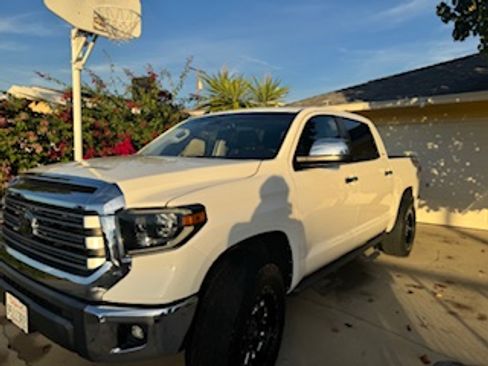 Used 2019 Toyota Tundra Limited image 2