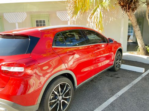 Used 2015 Mercedes-Benz GLA 250 image 6