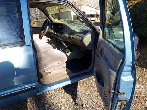 Used 1996 Chevrolet Silverado 1500 LS image 9