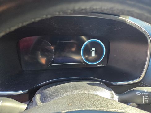 Used 2022 Hyundai Santa Fe Limited w/ Cargo Package image 18