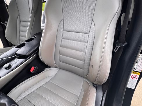 Used 2015 Lexus IS 250 w/ F-Sport Package RWD image 9