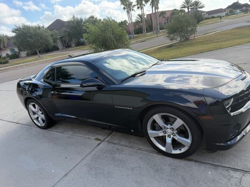 Used 2010 Chevrolet Camaro SS w/ RS Package RWD image 4
