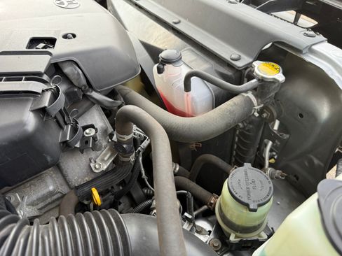 Used 2015 Toyota Tacoma TRD Pro image 28