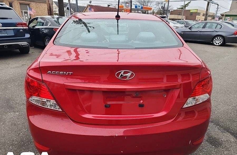 Used 2012 Hyundai Accent GLS FWD image 5