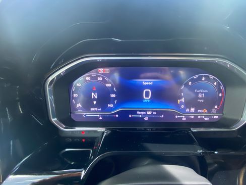 Used 2024 Chevrolet Silverado 2500 LTZ w/ LTZ Plus Package image 8