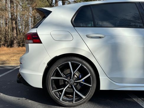 Used 2024 Volkswagen Golf R Hatchback Sedan 4D image 18