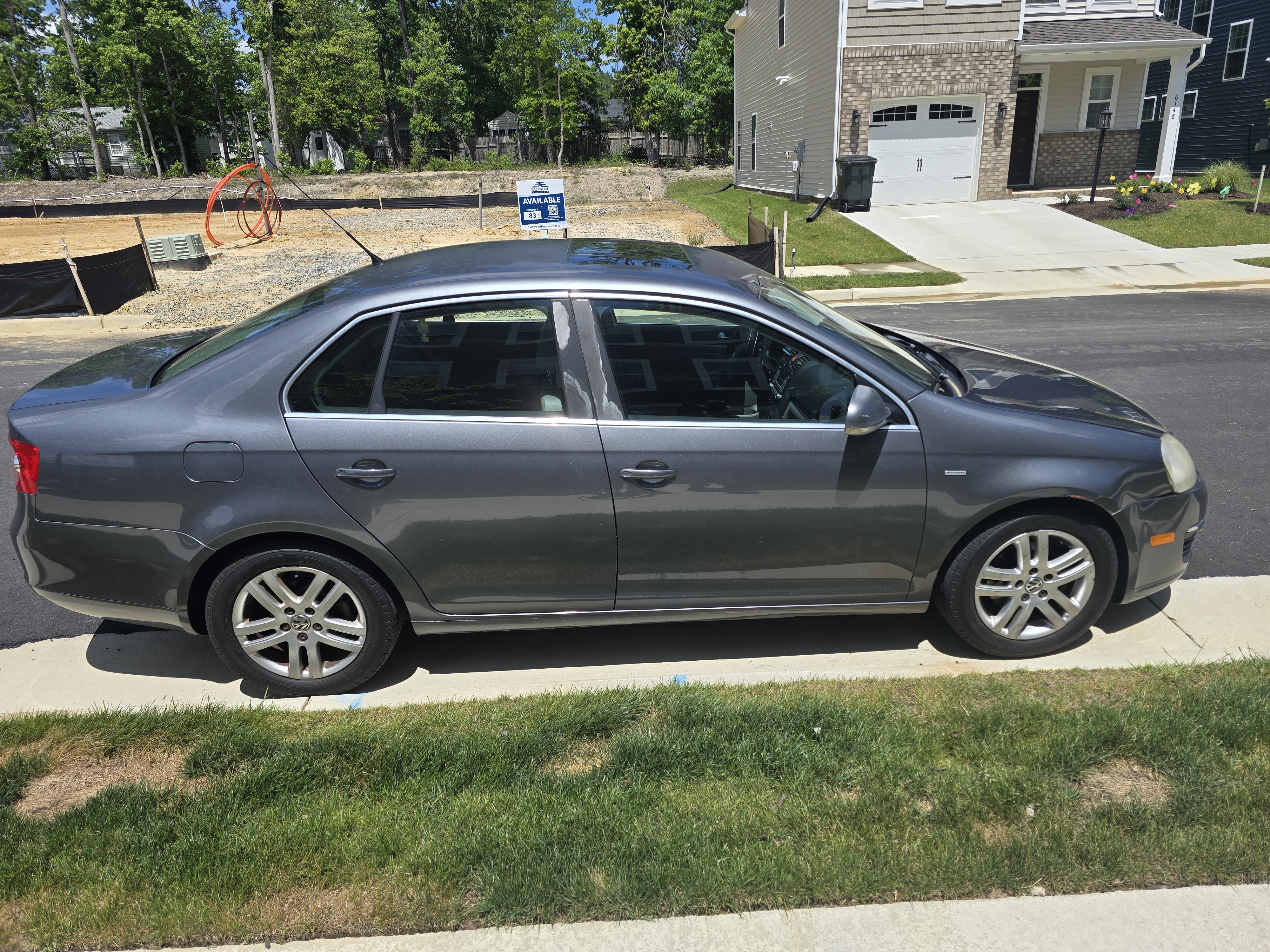 Used 2007 Volkswagen Jetta Wolfsburg Edition FWD image 4