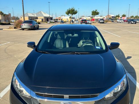 Used 2016 Honda Civic EX-L image 2