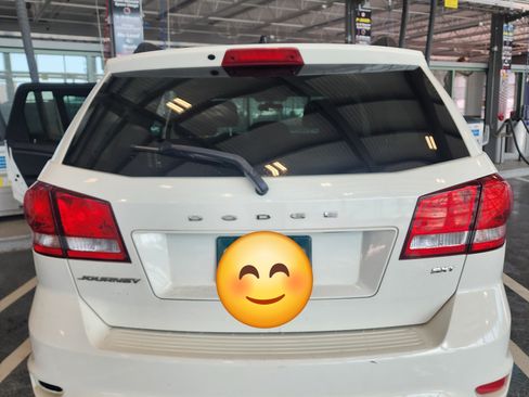 Used 2014 Dodge Journey SXT image 5