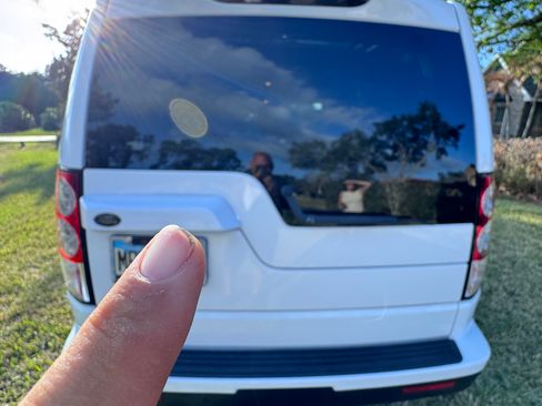 Used 2013 Land Rover LR4 image 5