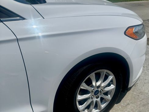 Used 2016 Ford Fusion S FWD image 2
