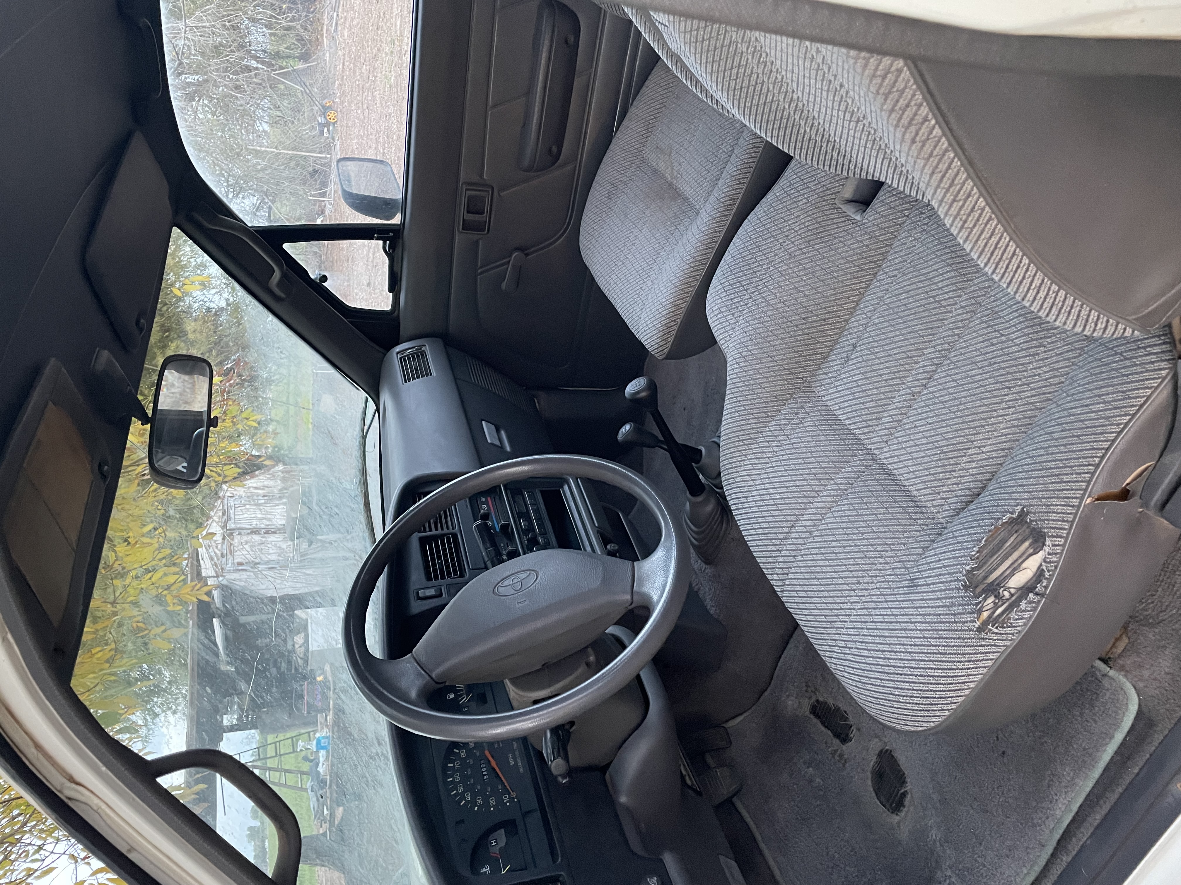 Used 1994 Toyota Pickup DX AWD/4WD image 10