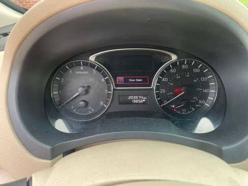 Used 2014 Nissan Altima 2.5 SL w/ Technology Package FWD image 12