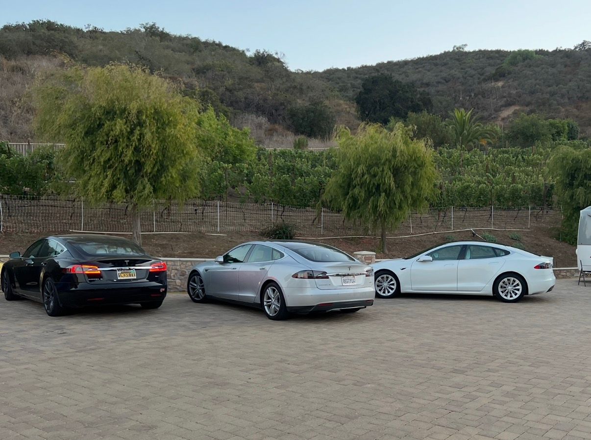 Used 2019 Tesla Model S 100D AWD/4WD image 2