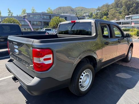 Used 2022 Ford Maverick XL FWD image 9