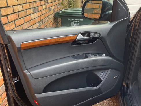 Used 2015 Audi Q7 TDI Premium Plus w/ Premium Plus Package image 12