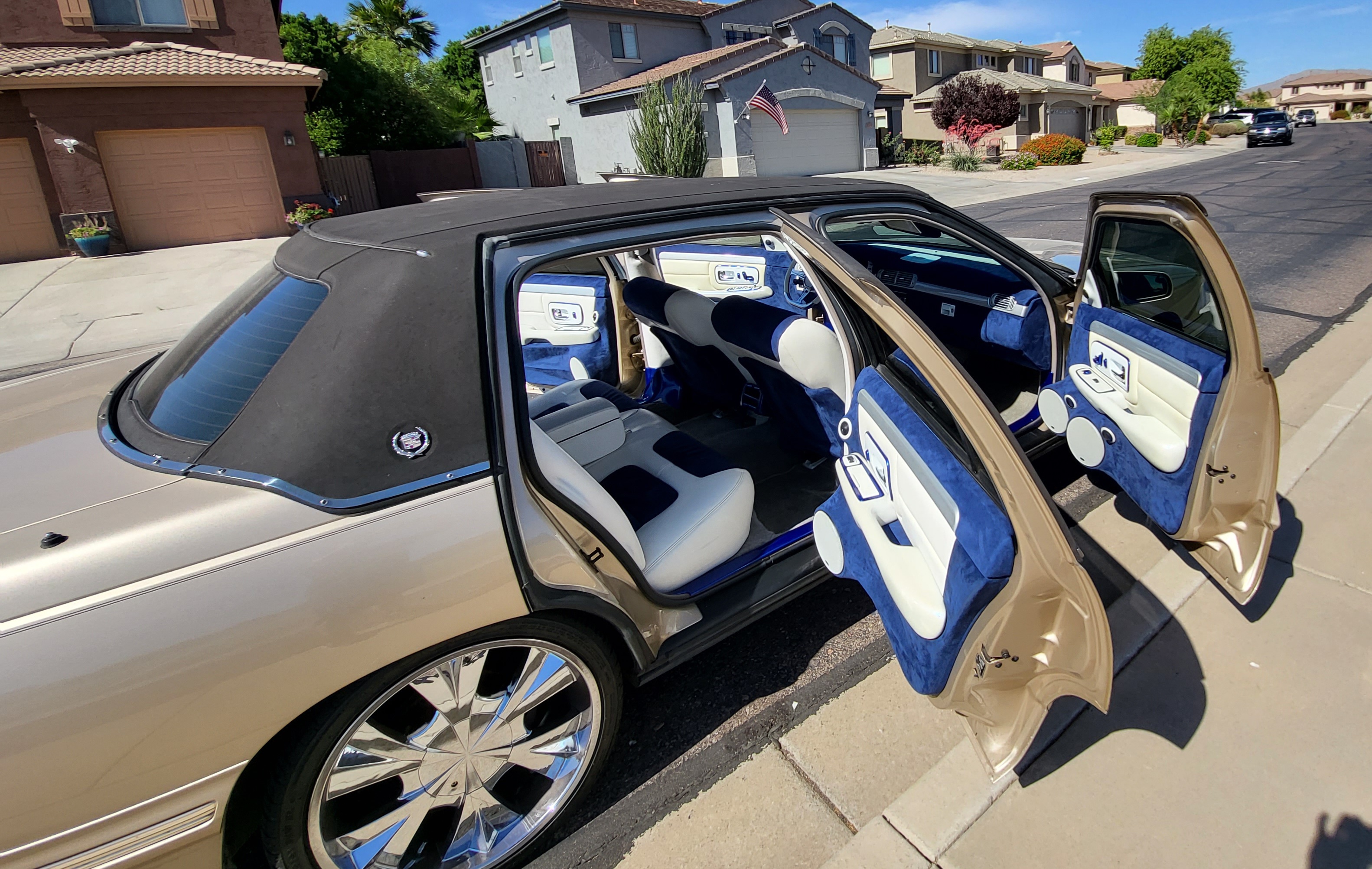 Used 1998 Cadillac De Ville FWD image 13