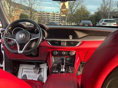 Used 2019 Alfa Romeo Stelvio Ti Lusso w/ Quick Order Package 22X Lusso image 14