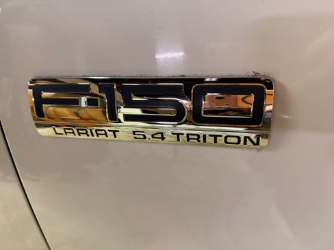 Used 2004 Ford F150 Lariat AWD/4WD image 12