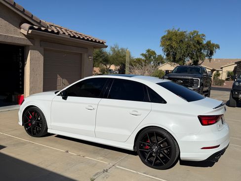 Used 2019 Audi RS 3 w/ Technology Package image 5
