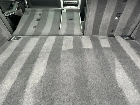 Used 2025 BMW X5 xDrive40i w/ Parking Assistance Package image 22