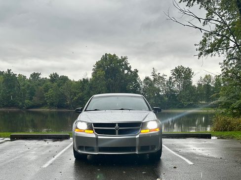 Used 2008 Dodge Avenger SE image 12