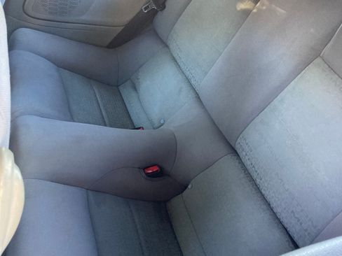 Used 2006 Ford Mustang Convertible image 8