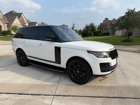 Used 2021 Land Rover Range Rover AWD/4WD image 2