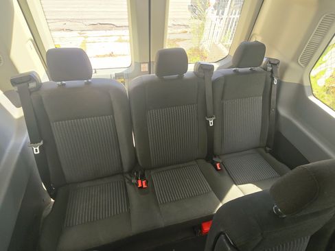 Used 2017 Ford Transit 150 XLT image 8