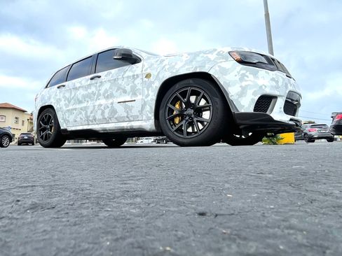 Used 2018 Jeep Grand Cherokee Trackhawk w/ Trailer Tow Group IV image 1