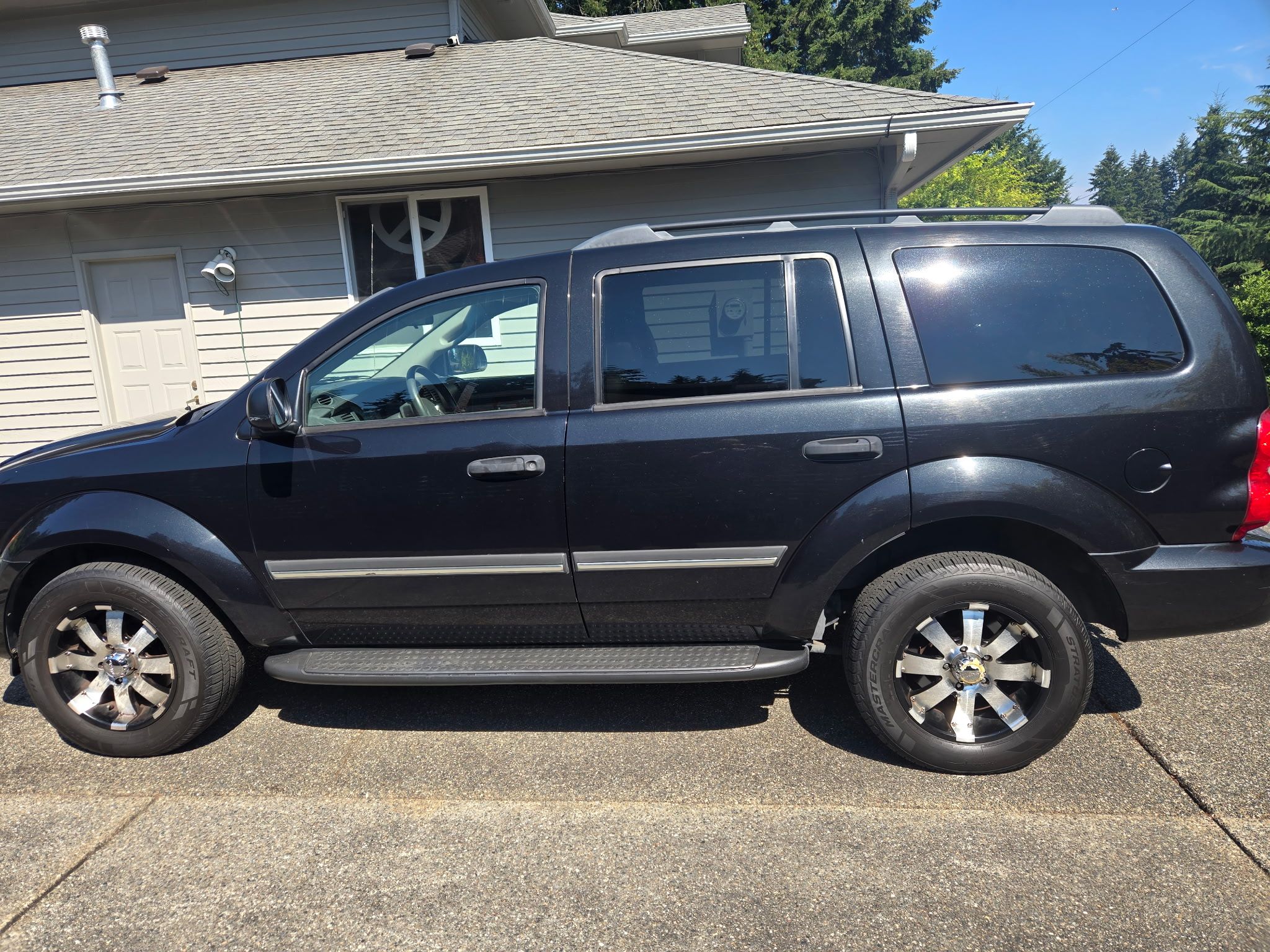 Used 2007 Dodge Durango SLT AWD/4WD image 9