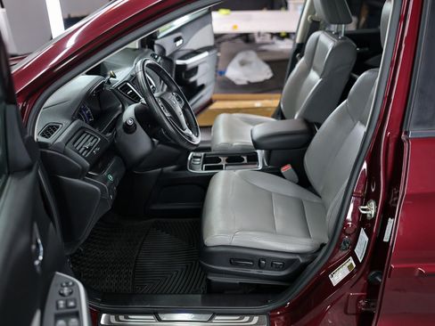 Used 2016 Honda CR-V EX-L image 16