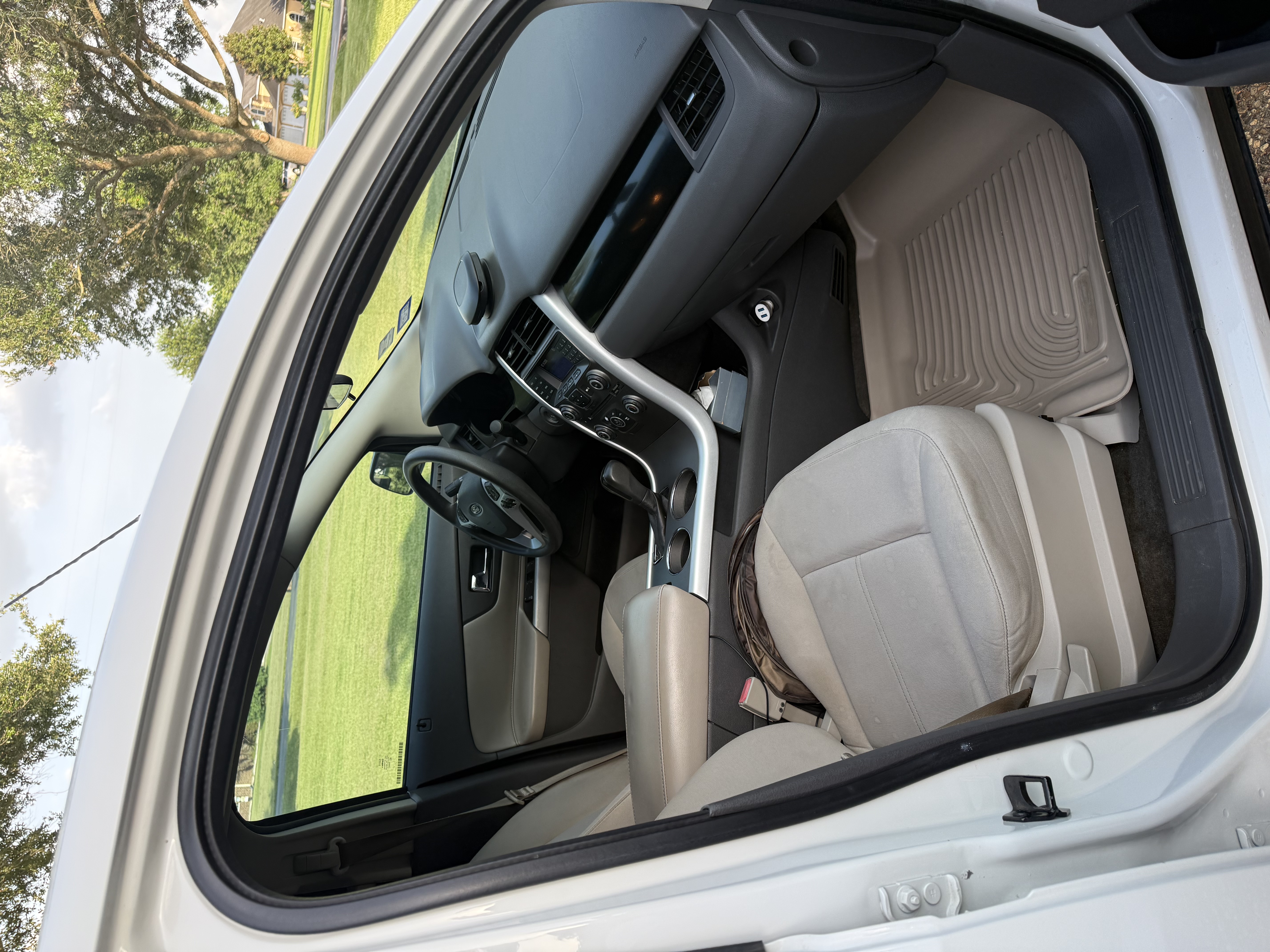 Used 2013 Ford Edge SE FWD image 8