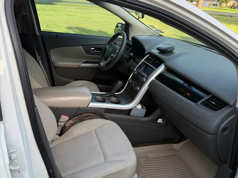 Used 2013 Ford Edge SE FWD image 8