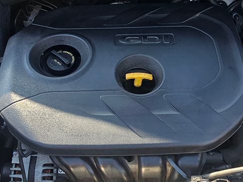 Used 2016 Kia Soul ! w/ Umber Package 1 image 8