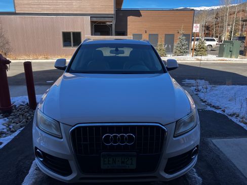 Used 2013 Audi Q5 2.0T Premium Plus w/ Premium Plus Pkg image 2
