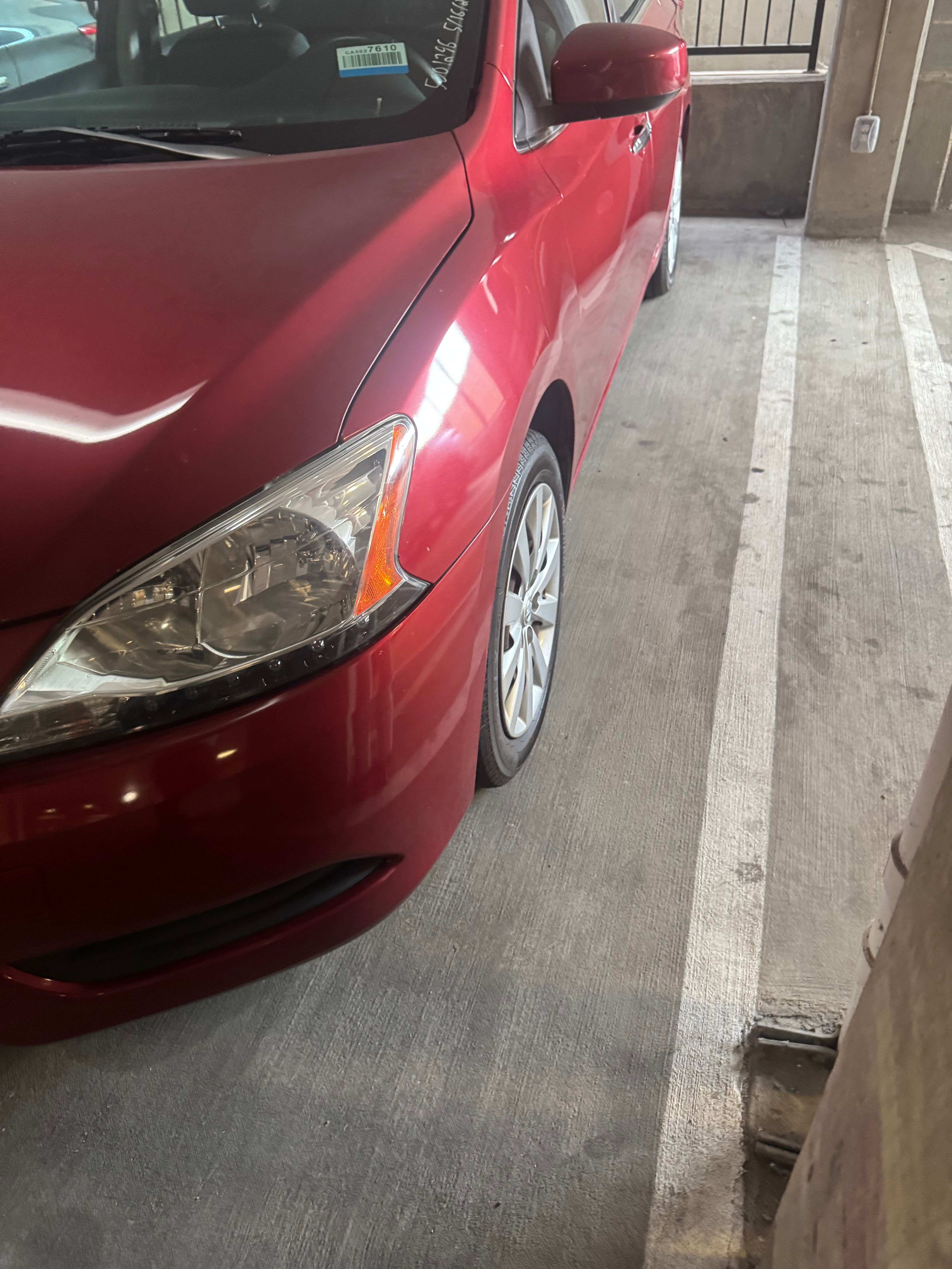 Used 2015 Nissan Sentra SV FWD image 1