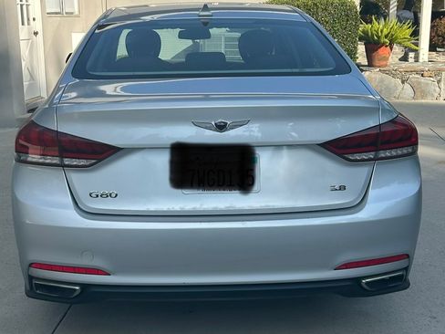 Used 2017 Genesis G80 3.8 RWD image 4