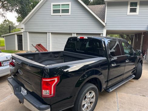 Used 2017 Ford F150 XLT w/ Equipment Group 302A Luxury RWD image 12
