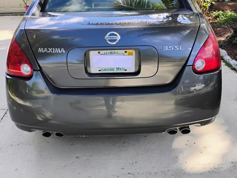 Used 2005 Nissan Maxima 3.5 SE w/ (S03) Driver Preferred Pkg image 11