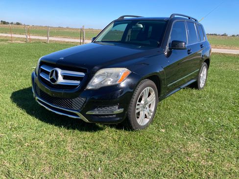 Used 2015 Mercedes-Benz GLK 350 2WD image 4