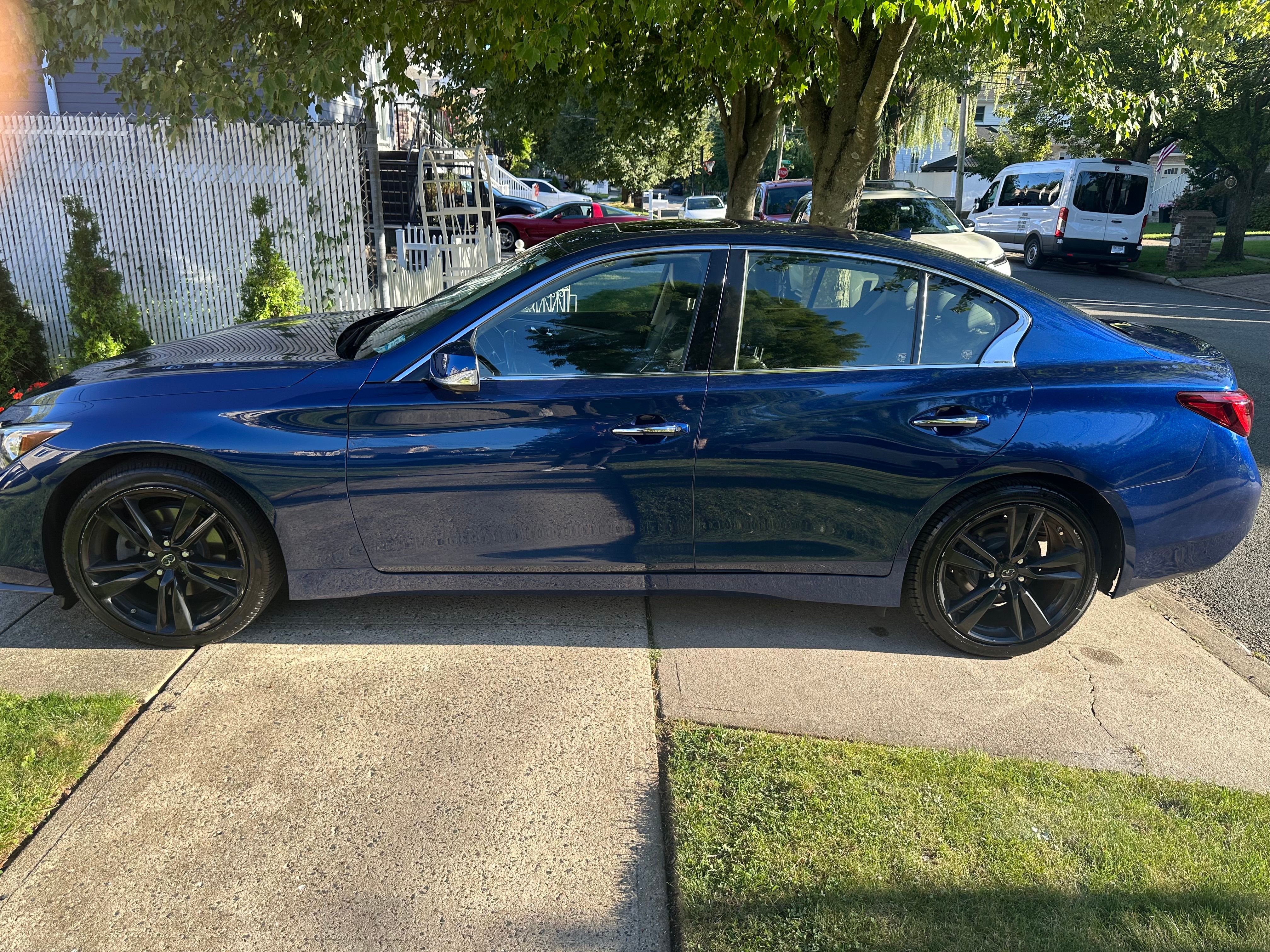 Used 2019 INFINITI Q50 Signature Edition AWD/4WD image 11