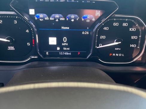 Used 2020 GMC Sierra 2500 Denali w/ Denali Ultimate Package AWD/4WD image 5